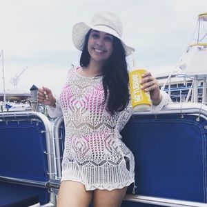 Meet your Posher, Diana